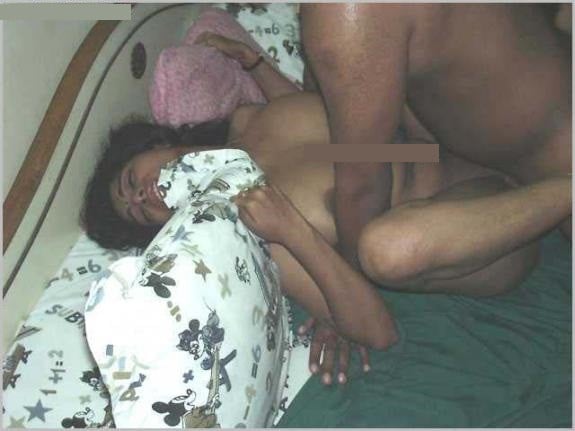 Indian XXX photos of horny couples enjoying a nice home sex session