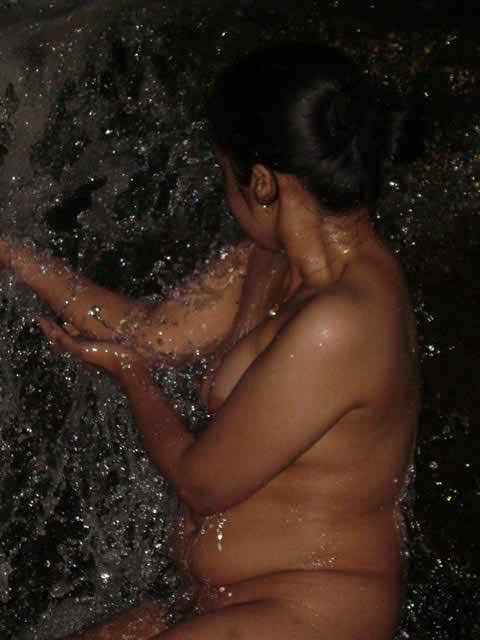 Naughty bhabhi haaving outdoor fun with their husband's on beach