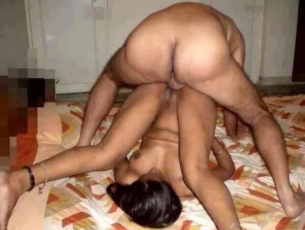 Home sex pictures of desi Indian bhabhi and house wife