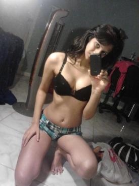 New Delhi Teen Exposes her Small Sexy Natural boobs