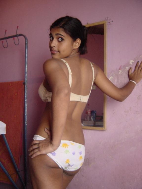 Nude Indian girls exposing herself in front of the camera