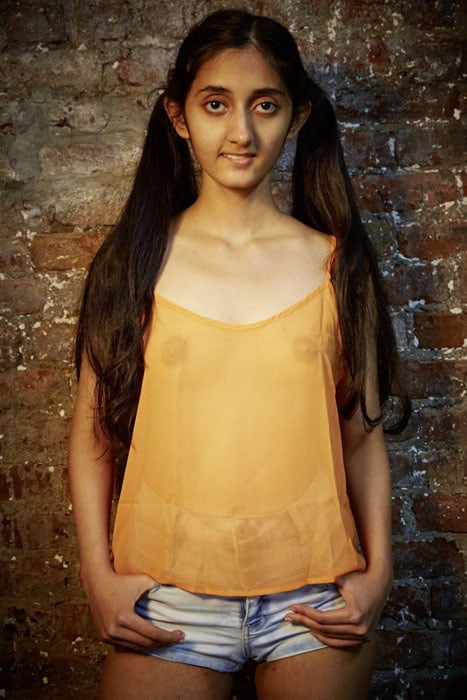 Skinny NRI Teen lets out her complete naked photos on the net