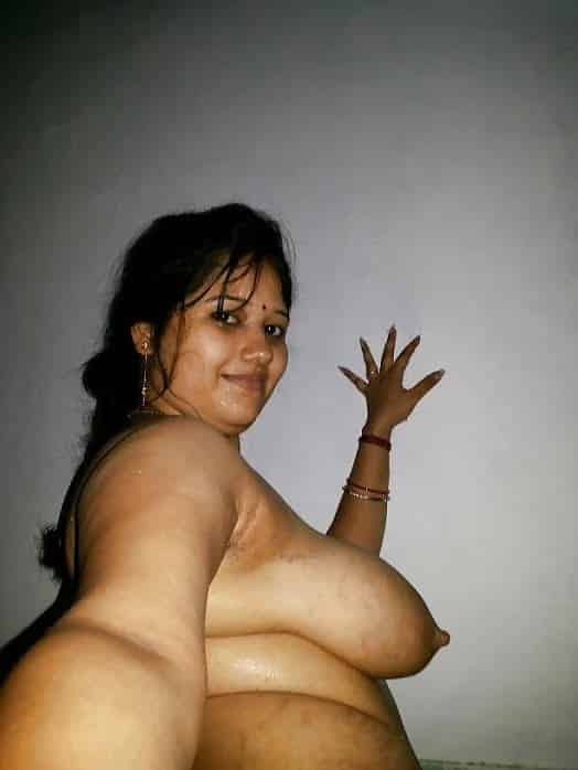Desi BBW aunty pics to kick-off your sex mood