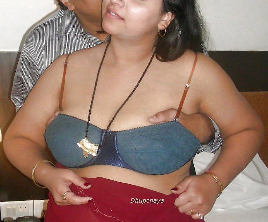 Mature Indian Milf sex picture
