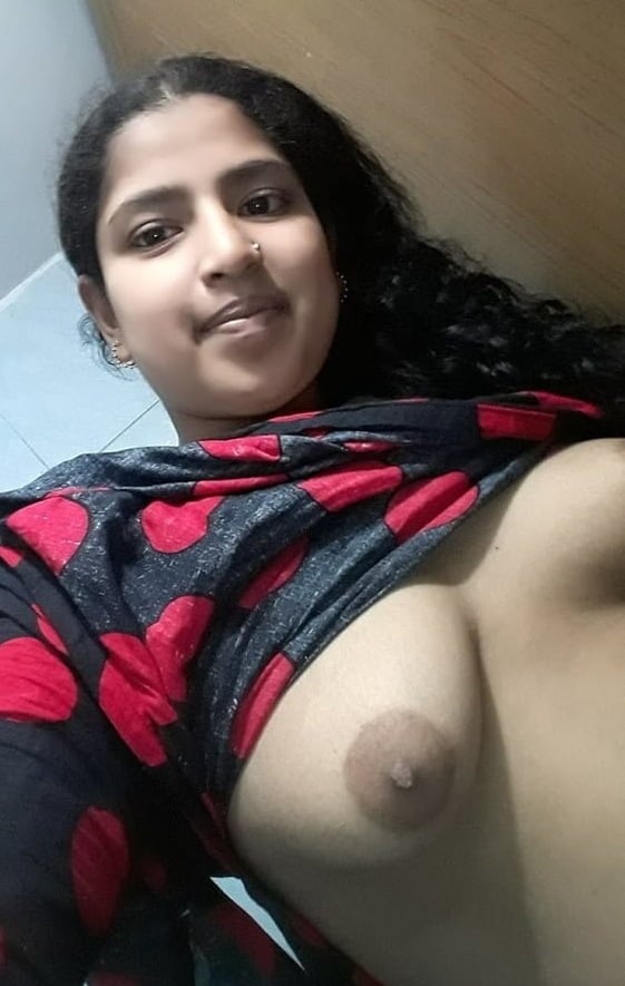 Dehati Bhabhi nude pics