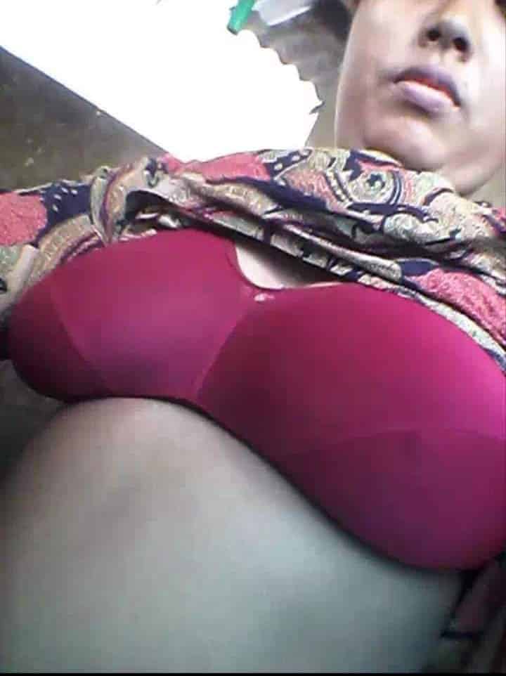 Desi village Bhabhi nude pics collection