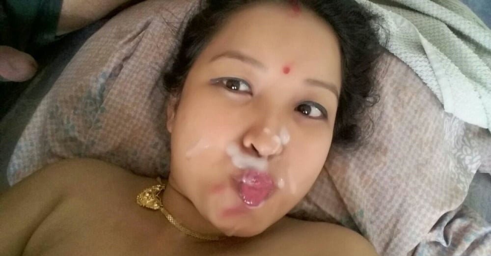 Indian Milf Bhabhi sex pics