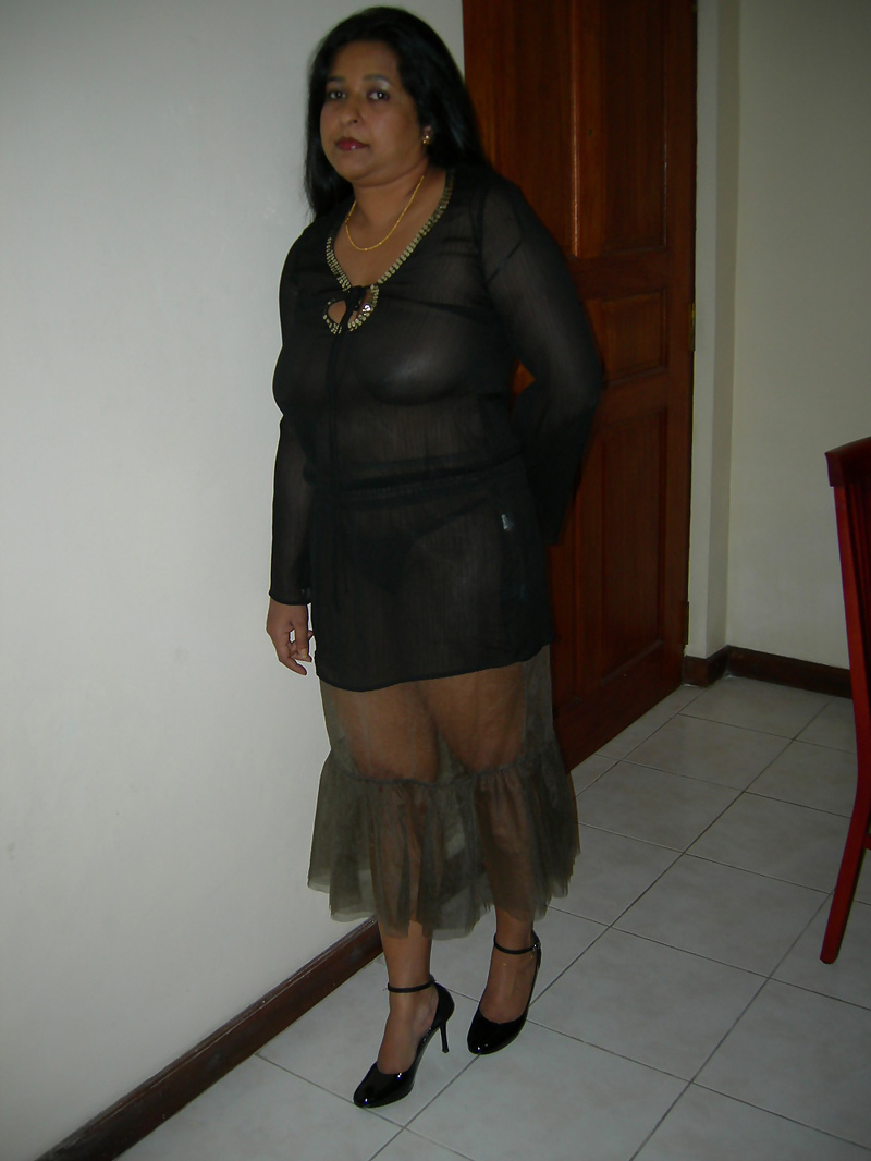 Indian Milf aunty pics