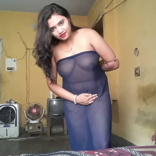 Red sexy Hot Bhabhi pics collection