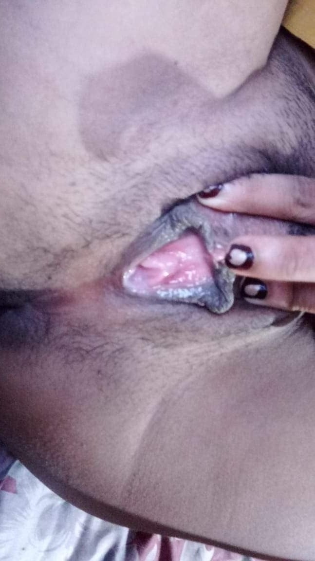 Village Bhabhi nude pics for your masturbation pleasure