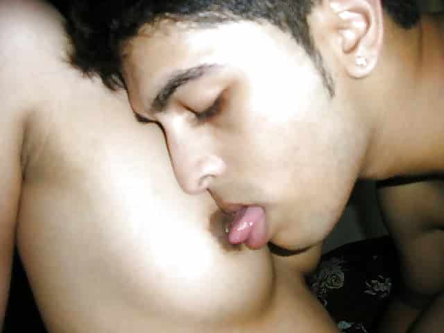 Desi sex photos of sexy Indian women enjoying hot sex