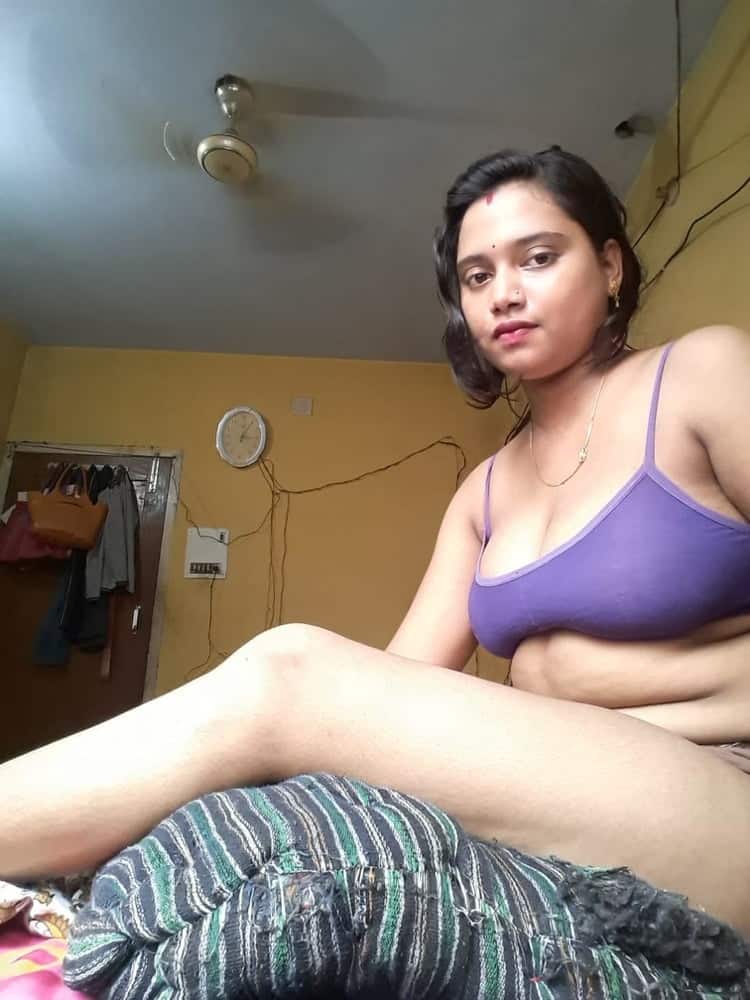 Indian sex photos of big ass women enjoying doggystyle sex!