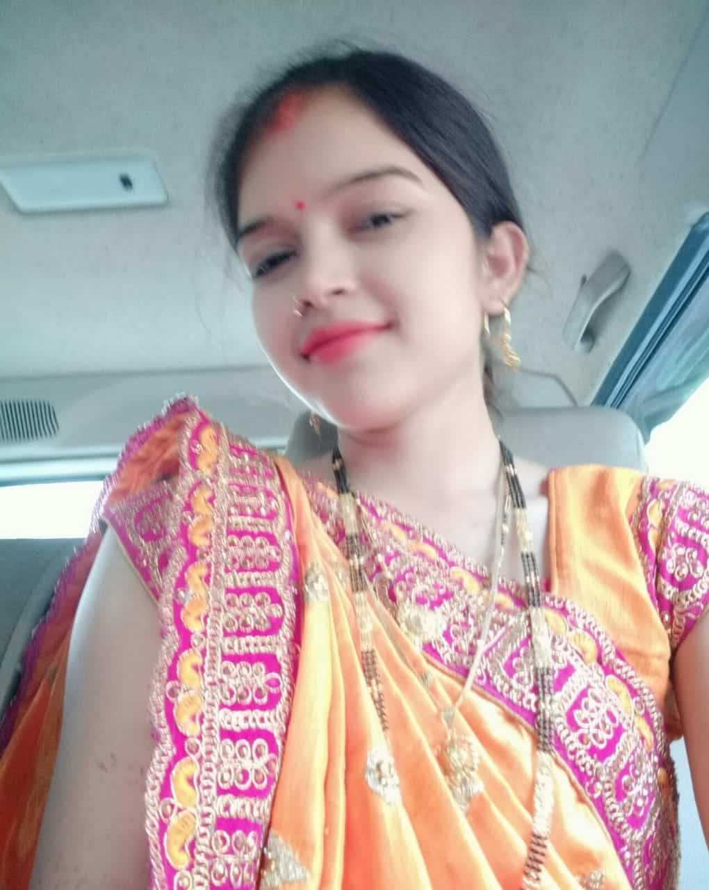 Newly married bhabhi sex photo going viral in Indian porn sites