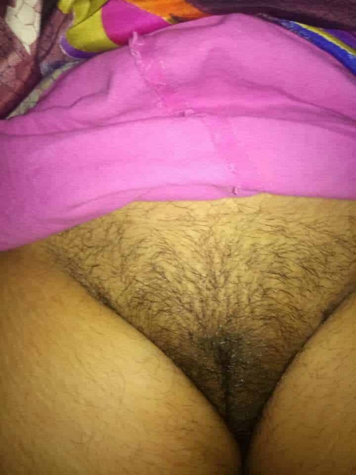 Sleeping sexy Indian college girls and bhabhi big ass exposed