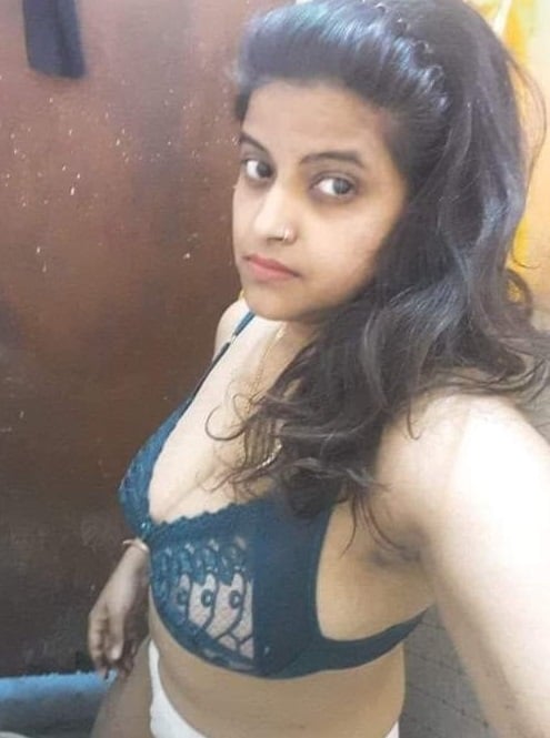 Booby married wife nude selfies
