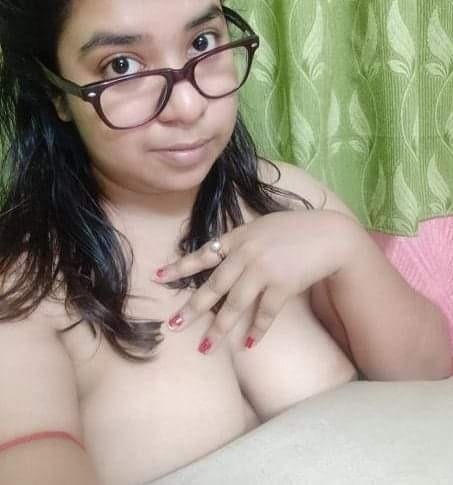 Big boobs Bengali girl pics to tease your sex nerves