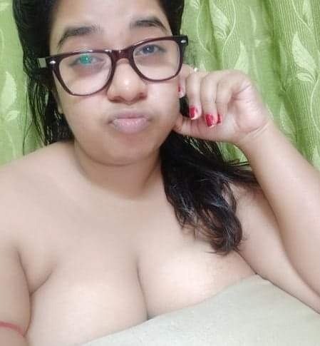 Big boobs Bengali girl pics to tease your sex nerves