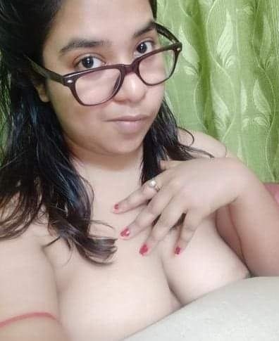 Big boobs Bengali girl pics to tease your sex nerves