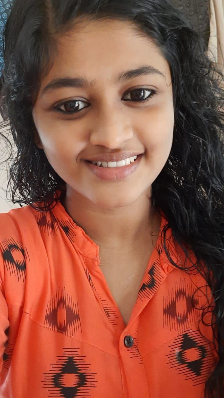 Big boobs Indian girl cute nude photos