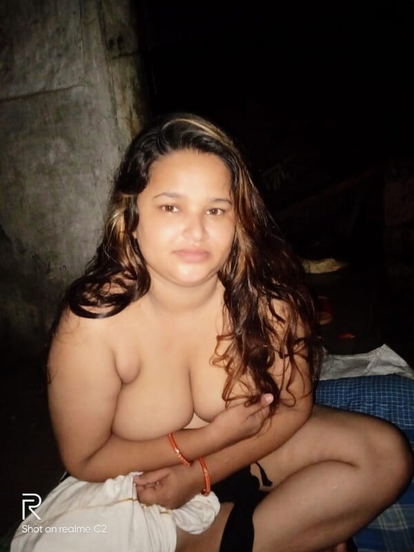 Big boobs Indian girl nude romance with boyfriend
