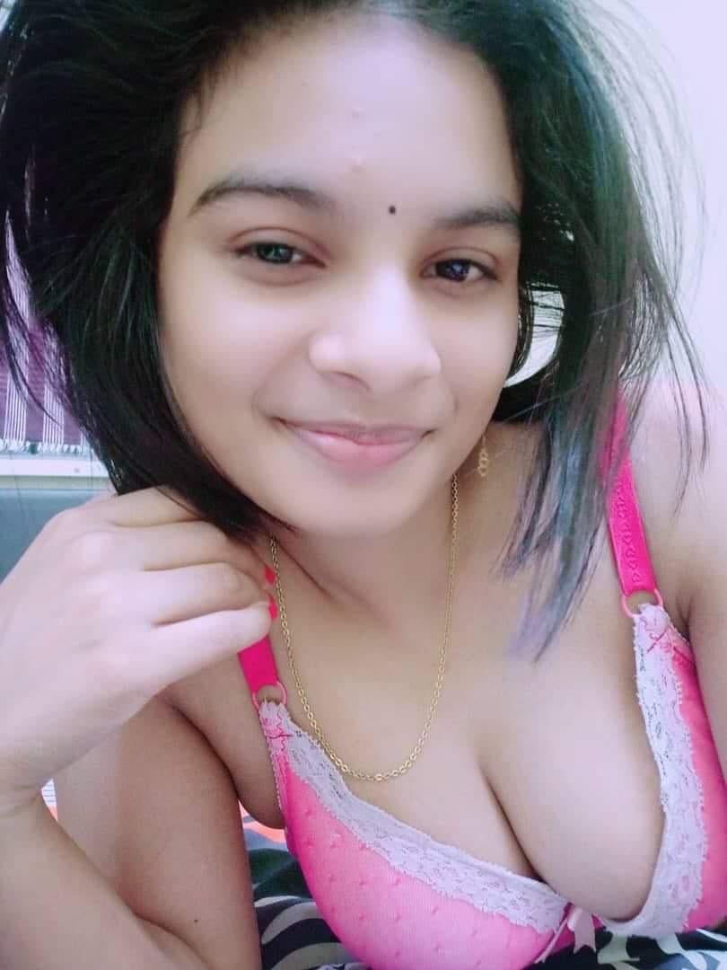 Beautiful Tamil girl leaked nudes