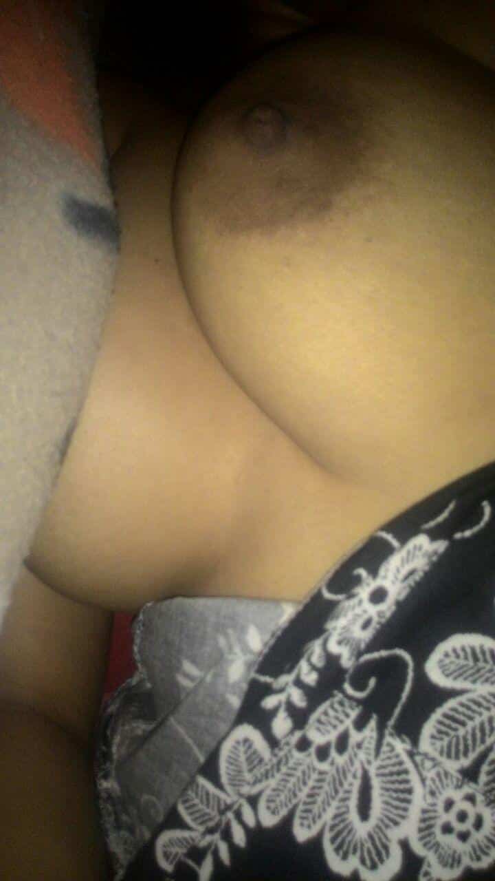 Gorgeous hot Indian boobs pics leaked online