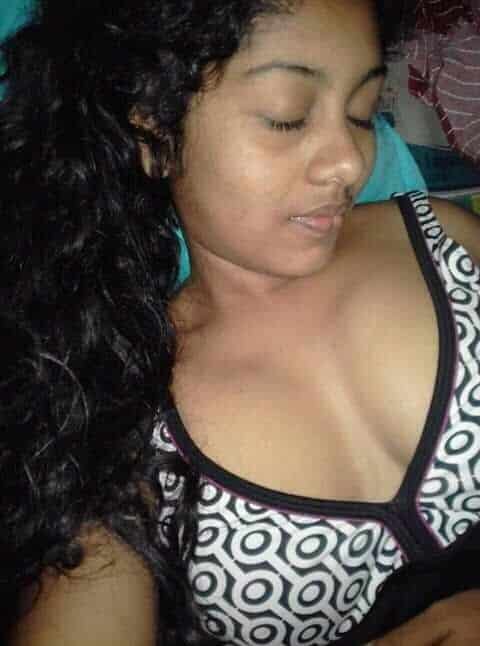 Innocent girl nude photos collection leaked online
