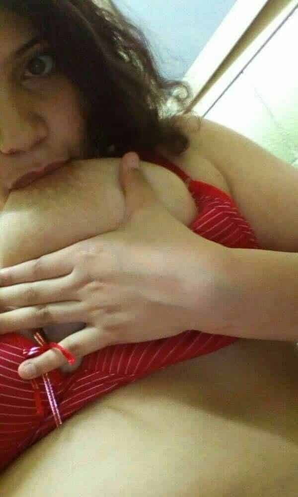 Hot Bangladeshi girl pics online