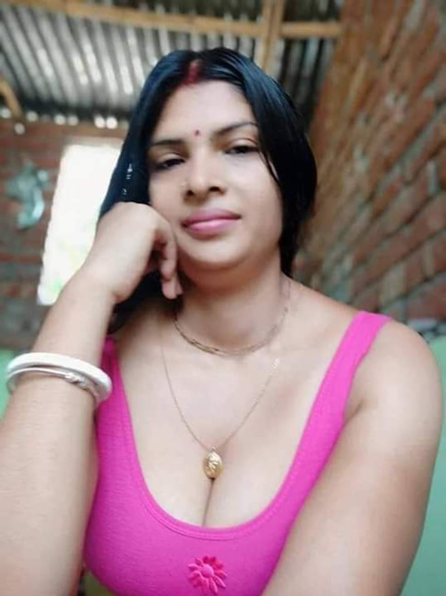 Sexy Bengali girl nude pics