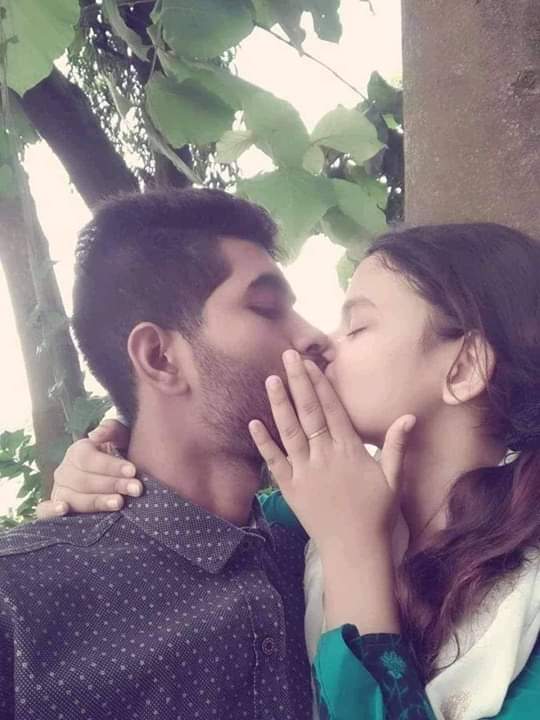 Bangla lovers sex pics leaked online