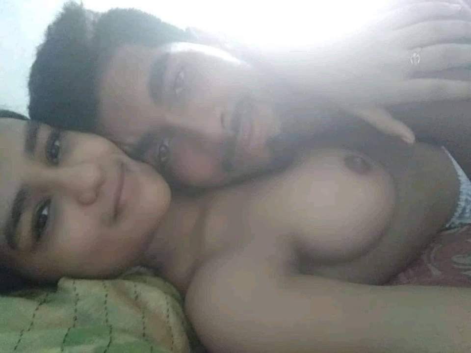 Bangla lovers sex pics leaked online