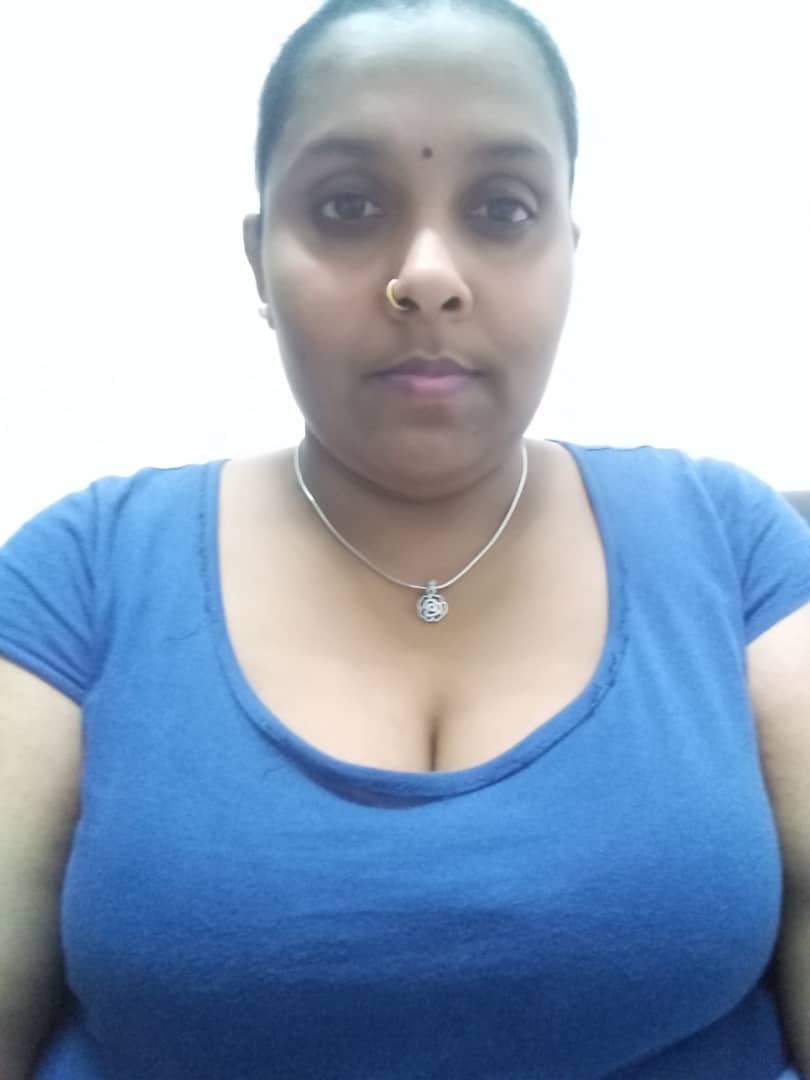 Hukka Bhabhi nude photos