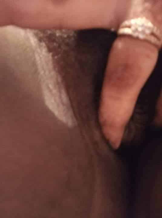 Sexy Indian nude pics if big boobed college girl