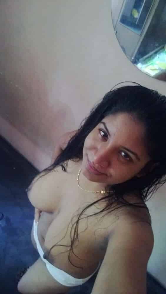 Nude Srilankan girl hot photos collection