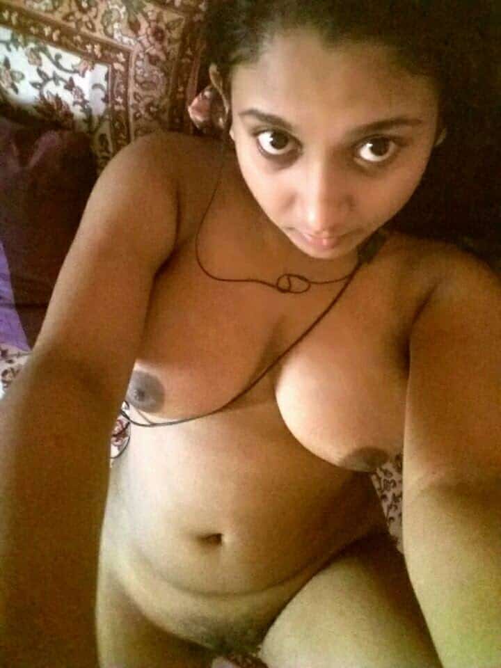 College girl leaked Desi nude pics
