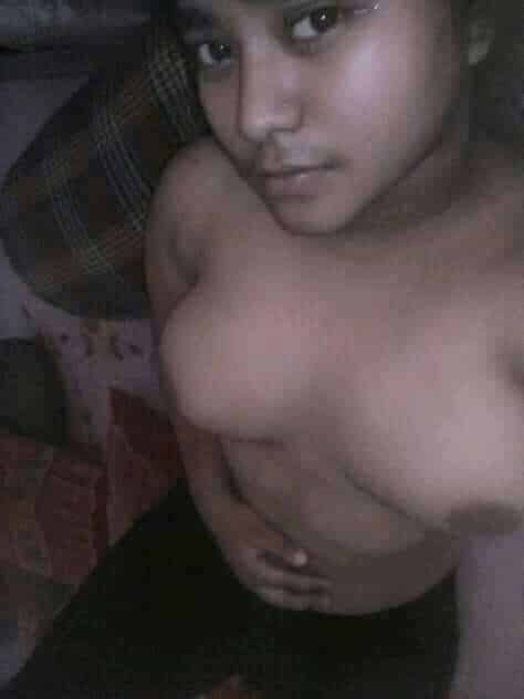 Sexy teen Bengali girl leaked nudes