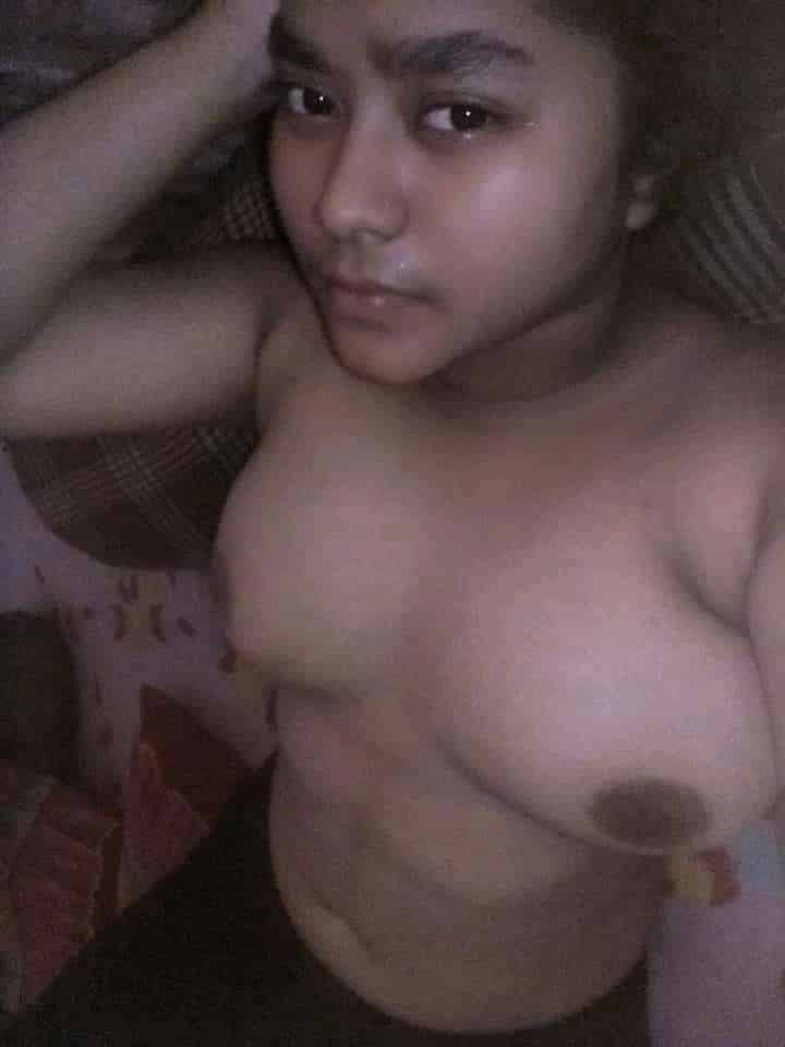 Sexy teen Bengali girl leaked nudes