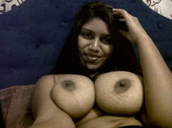 Sri Lankan busty model girl nude photos