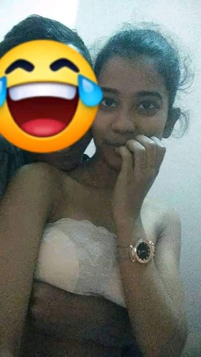 Desi girl sex pics with her boyfriend