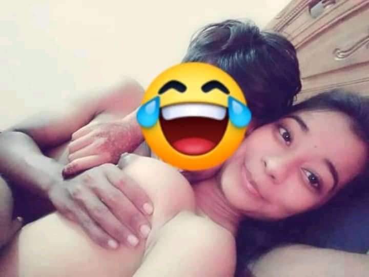Desi girl sex pics with her boyfriend