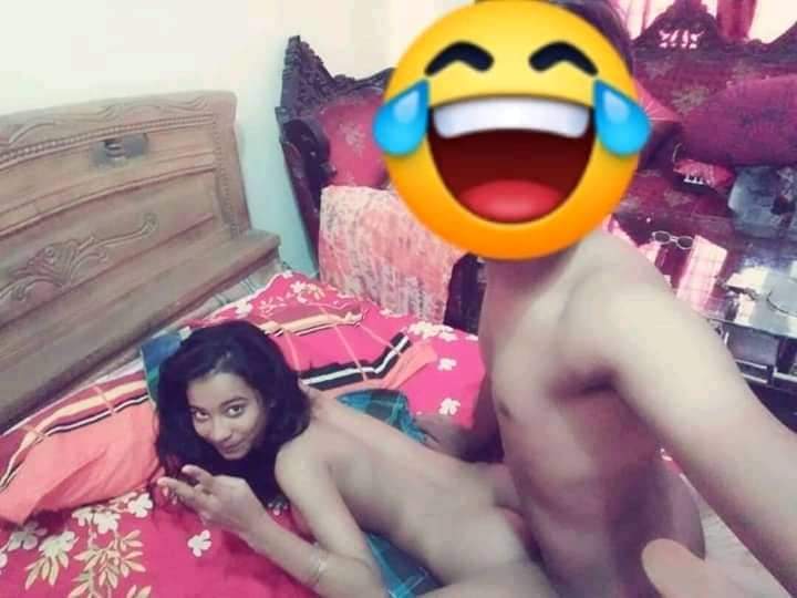 Desi girl sex pics with her boyfriend
