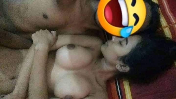 Desi girl sex pics with her boyfriend