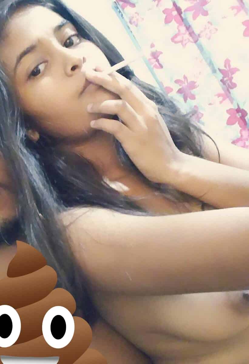 Cute Tamil girl photos shared online