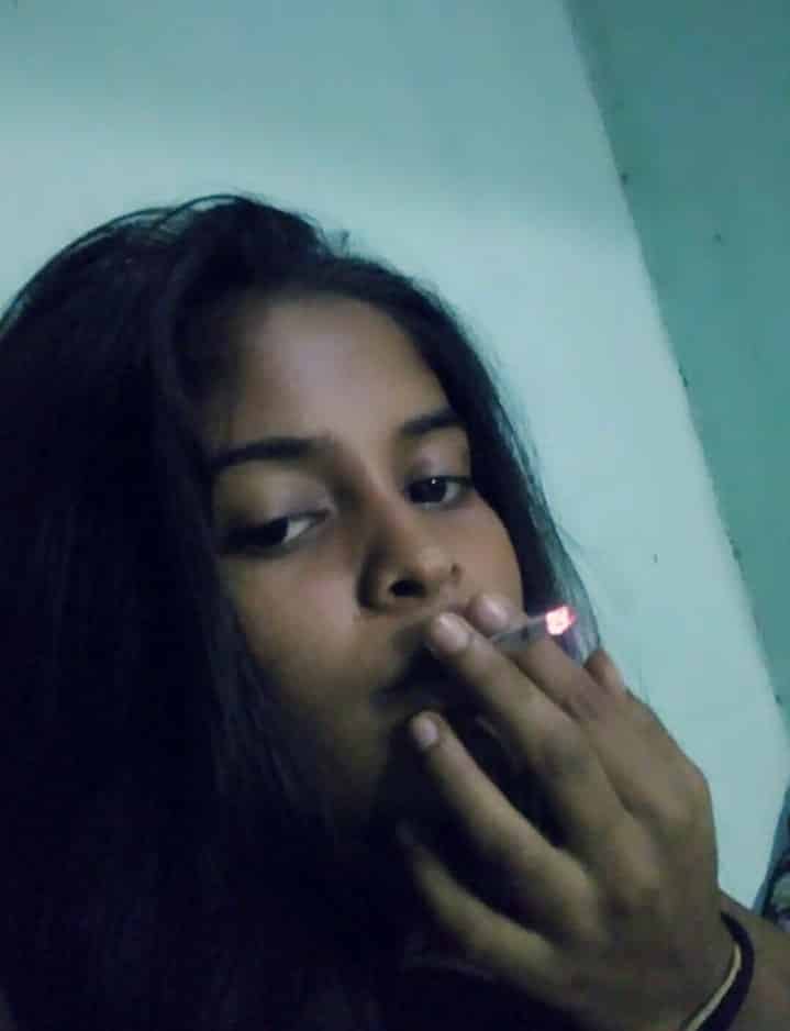 Cute Tamil girl photos shared online