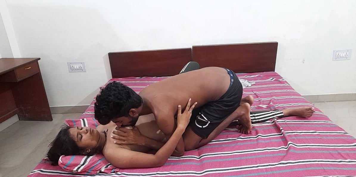 Desi college girl hardcore sex in hotel pics