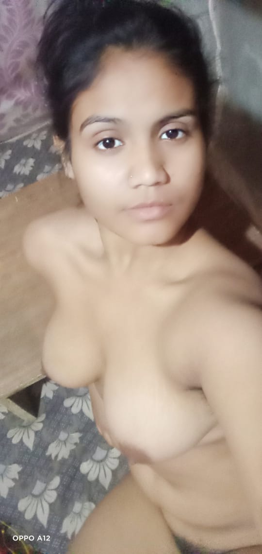 Naughty sexy chubby Desi girl pics