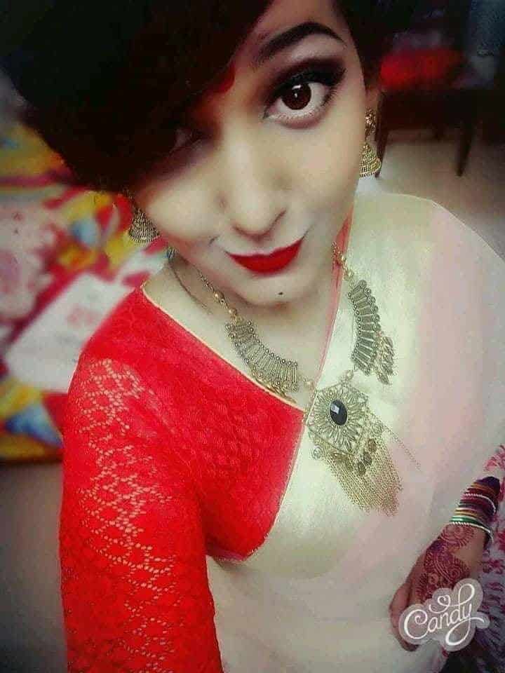 Sexy college girl pics for your dick's pleasure