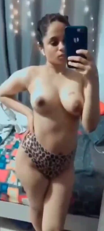 Hijab Bengali girl topless selfies for lover