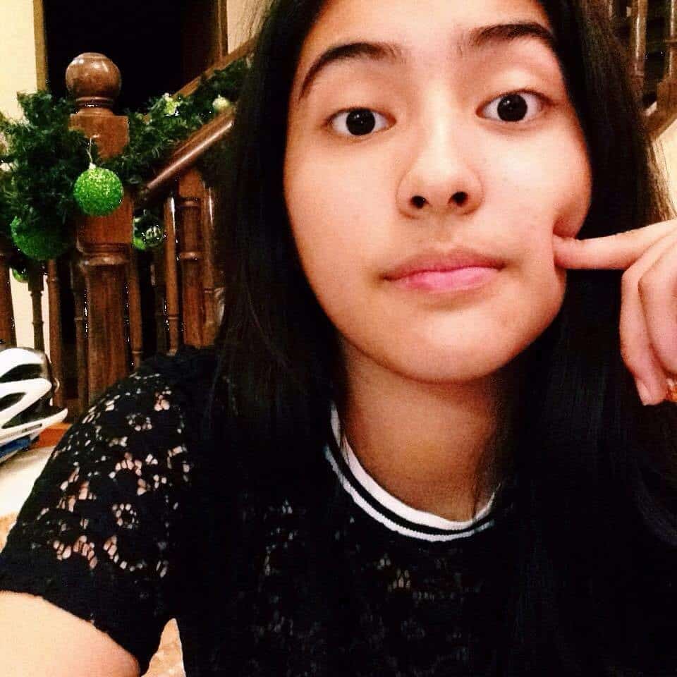 Sexy GF nude pics leaked online