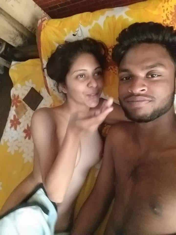 Desi couple nude photos